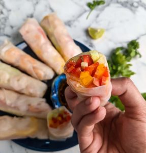 Vietnamese Rice Paper Rolls (Prawn spring rolls) - ChompSlurrpBurp